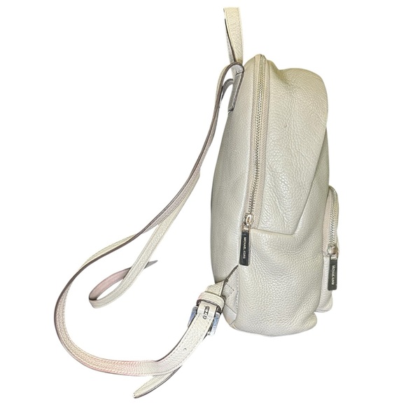 Michael Kors Erin Pearl Grey Pebbled Leather MD Backpack - Picture 2 of 13